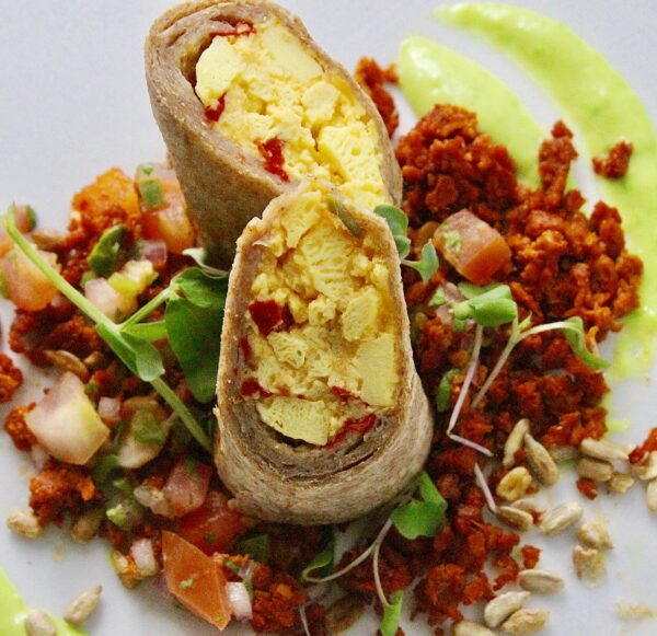 Pepper Cheese Egg Burrito <h3>Gourmet Kitchen</h3>